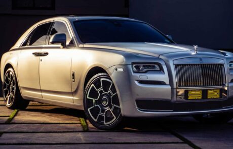 Silver Rolls Royce after Professional Detailing Silver Rolls Royce after Professional Detailing